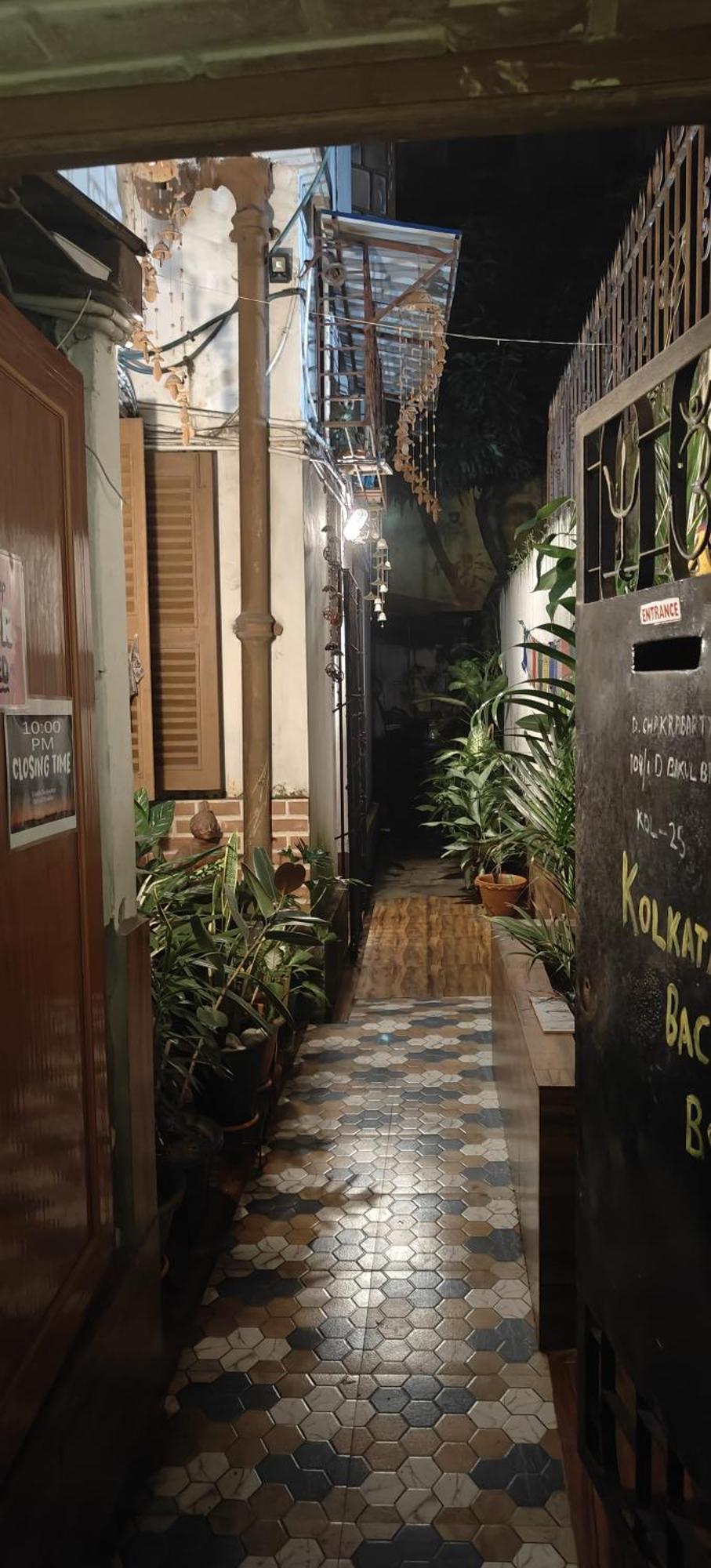 Calcutta Backpackers Homestay- For Travellers And Backpackers Buitenkant foto